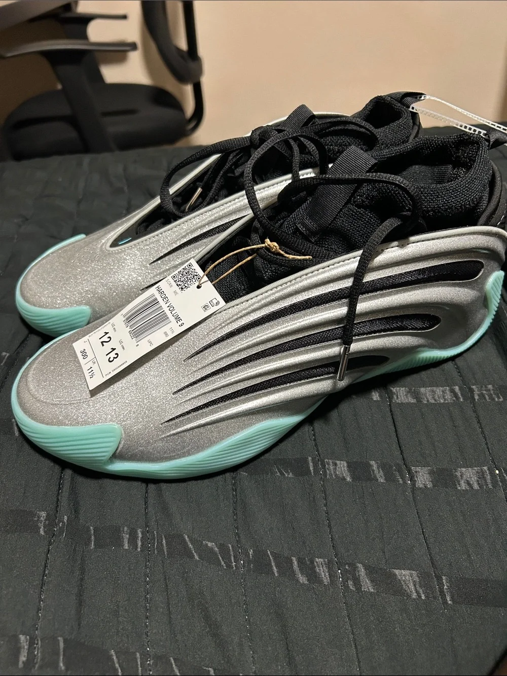 Harden Volume 9 Mens Basketball Shoe - Silver/Turquoise (UNO Chain) Size 12